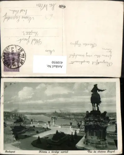 410950,Hungary Budapest Kilatas a kiralyi varbol Teilansicht Statue