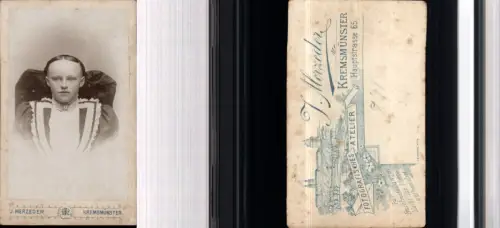 530272,CDV Kabinettfoto Atelier J. Merzeder Kremsmünster Robe Mädchen Tracht