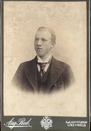 CDV Mann i. Anzug pub Aug. Red Linz Wels