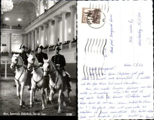 329933,Foto Ak Pferd Pferde Wien Spanische Reitschule Pas de Trois Lipizzaner