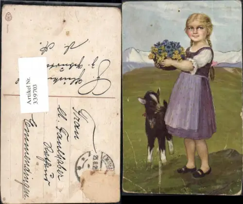 339703,Künstler Ak Blondes Mädchen m. Tier Ziege Blumen Enzian Bergkulisse
