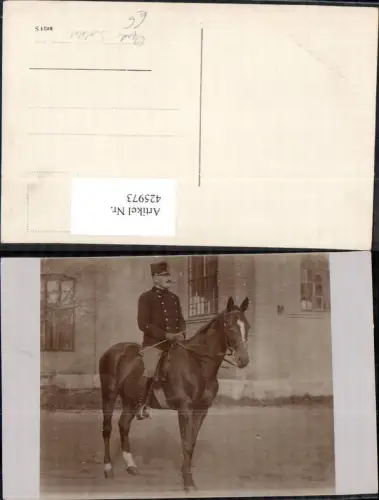 425973,Foto Ak Soldat Uniform a. Pferd