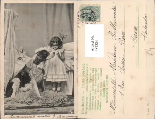 487324,Mädchen Kind m. Hund m. Hut Puppe im Hintergrund