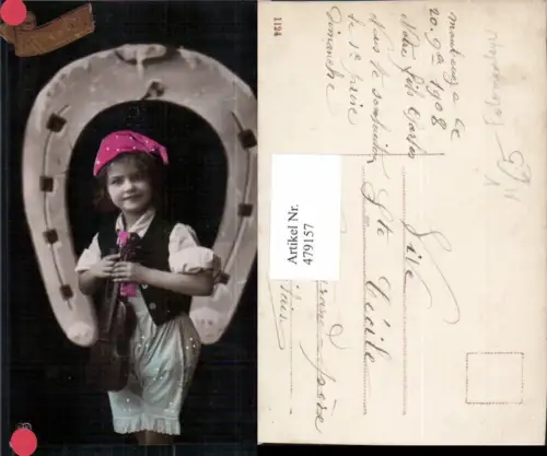 479157,Fotomontage Kind m. Geige Musikinstrumente Hufeisen im Hintergrund pub EAS