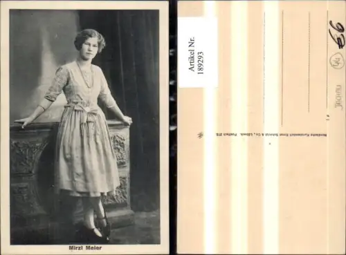 189293,Wally Mirzl Maier Frau i. Kleid