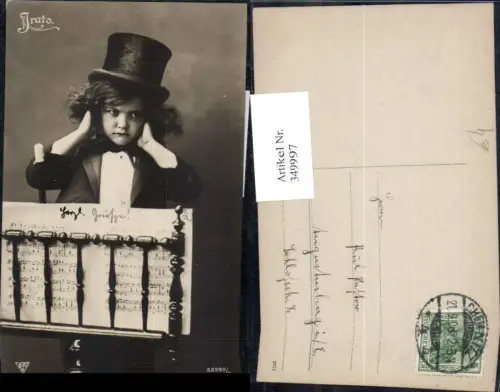 349997,Foto Ak Junge Bub hält sich Ohren zu Hut Notenständer Noten Musik