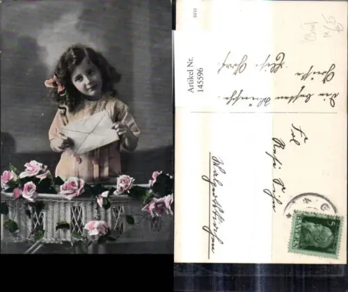 145596,Post Mädchen m. Briefkuvert Brief Korb Rosen Blumen
