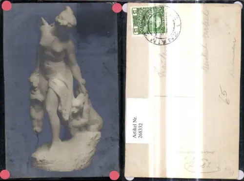 268332,Foto Ak Statue Nackte Frau m. Fabelwesen Erotik