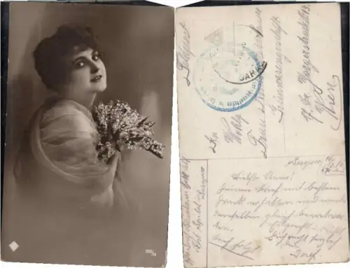 65193,Erotische Frau m. Seidengewand Blumen Erotik