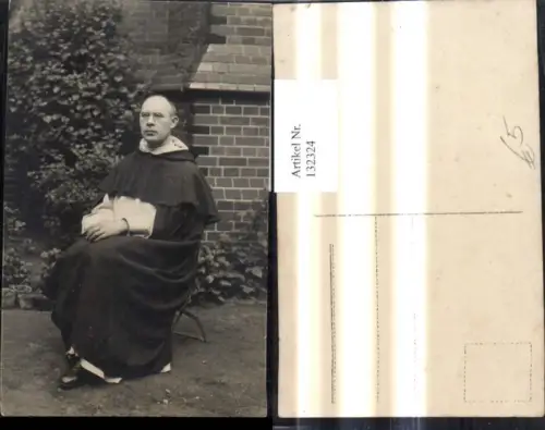 132324,Foto Ak Priester a. Stuhl Religion pub M. Stemmer