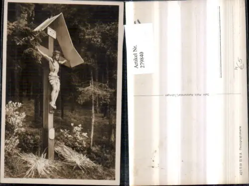 279840,Foto AK Religion Wegkreuz Kreuz Wald