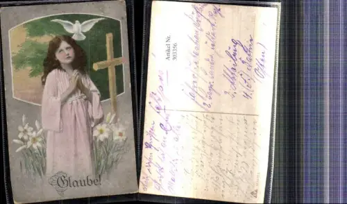 303356,Künstler Ak Mädchen Betende Hände Taube Glaube Kreuz Religion
