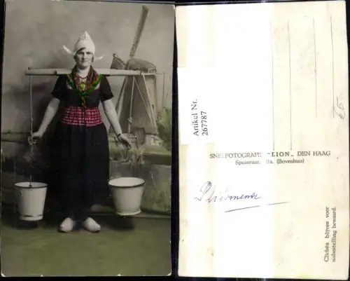 267787,Trachten Niederlande Frau m. Haube Tragejoch Leinwand Windmühle