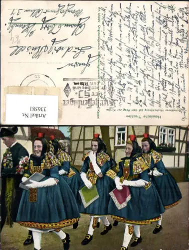 336581,Tracht Hessen Schwälmer Hochzeitszug a. d. Weg z. Kirche Kopfbedeckung Hochzeit