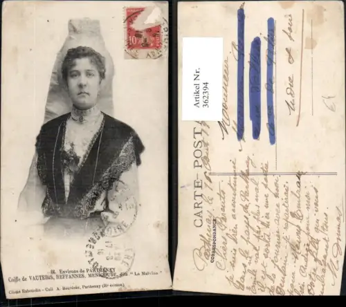 362394,Parthenay Coiffe de Vautebis Reffannes Menigoute Frau Kopftuch Trachten Frankreich