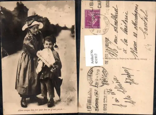 431917,Kinder Trachten Frankreich Normandie Allons craque bien fort pour etre un grand garcon