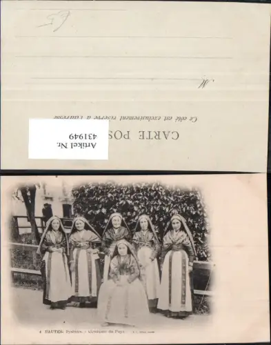 431949,Frauen Gruppenbild Hautes Pyrenees Costume du Pays Trachten Frankreich