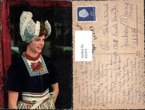 431971,Frau Spitzenhaube Halskette Volendam Holland Trachten Niederlande