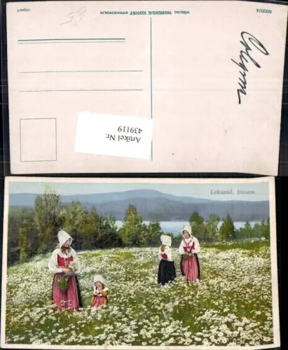 439119,Leksand Dalarne Frau Mädchen Kinder Blumenwiese Trachten Schweden