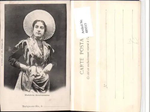 489315,Frankreich Boulogne-sur-Mer Matelote Boulonnaise Frau Tracht