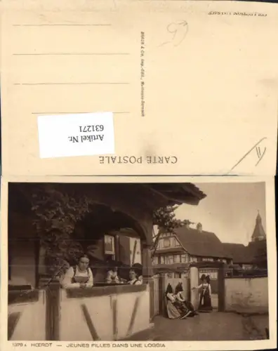631271,Hoerdt Jeunes filles dans une Loggia Tracht Alsace France Elsass