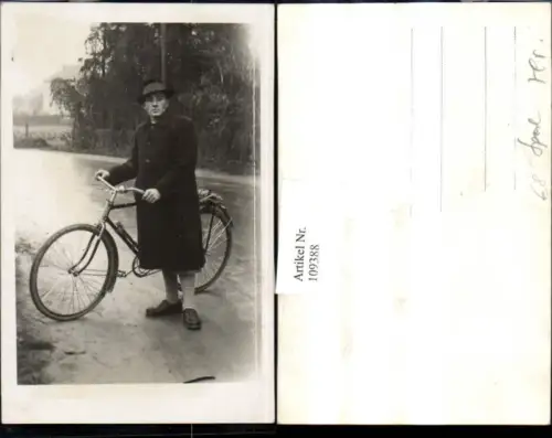 109388,Foto Ak Mann m. Fahrrad Sport Rad