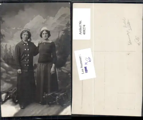 408274,Fotomontage Frauen m. Schlitten Rodel Wintersport