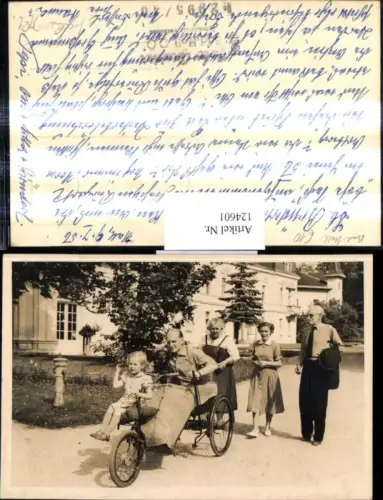 124601,Foto Ak Dreirad Fahrrad m. Personen 1956 Bad Hall