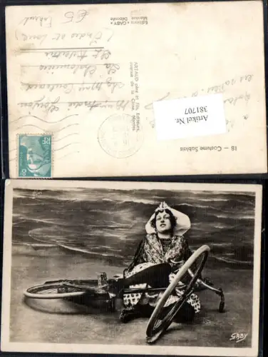 381707,Fahrrad Rad Frau gestürtzt Custome Sablais Tracht