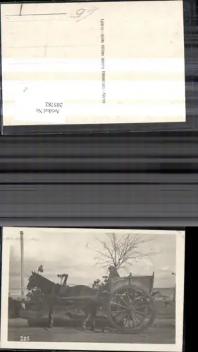 205782,Foto Ak Mann m. Pferdekutsche Kutsche