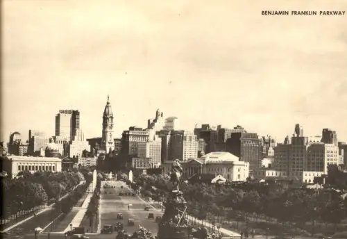 411472,Jumbo Post Card 20x25 Benjamin Franklin Parkway Sky Line of Philadelphia USA