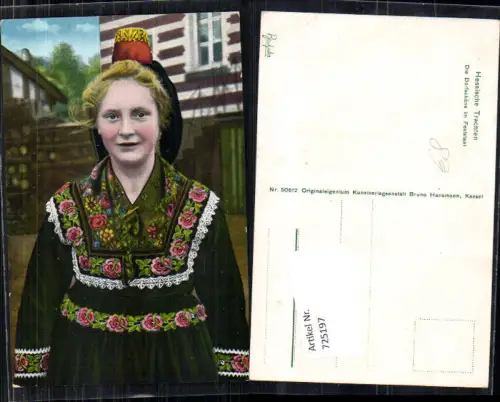 725197 Hessische Trachten Hessen Dorfschöne im Feststaat Tracht Type Frau