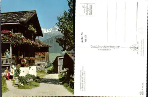 718105 Foto AK Kals a. Großglockner Glocknerdorf Alpenmotiv Bauernhaus Frauen i. Tracht Kinder