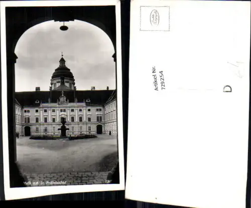 729254 Foto AK Melk an der Donau Prälatenhof Bez. Melk