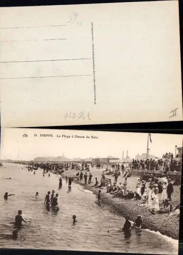 730026 France Dieppe Normandie La Plage Strandleben Strand Bademode