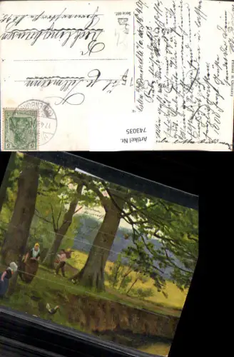 743035 Künstler AK Wald Frau m. Kind u. Mann Hühner Landwirtschaft
