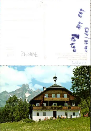 744912 Filzmoos Salzburger Bauernhaus Wallehen 11 mit Bischofsmütze