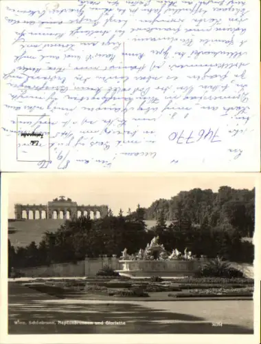 746770 Foto AK Wien Vienna Schloss Schönbrunn Neptunbrunnen m. Gloriette