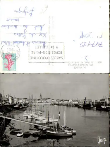747115 Foto AK La Vendee Les Sables-d Olonne Le Port Hafen Boote France