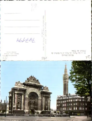 747194 Foto AK Lille Nord La Porte de Paris et le Beffroi de l Hotel de Ville France