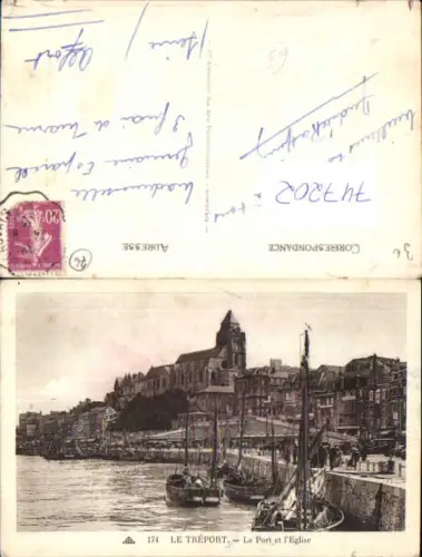 747202 Le Treport Le Port et l Eglise Kirche Hafen Boote France