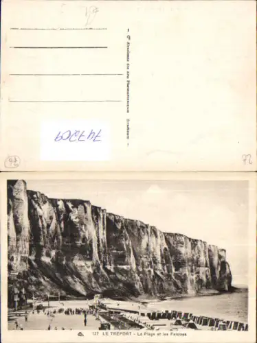 747209 Le Treport La Plage et les Falaises Küste Strand France