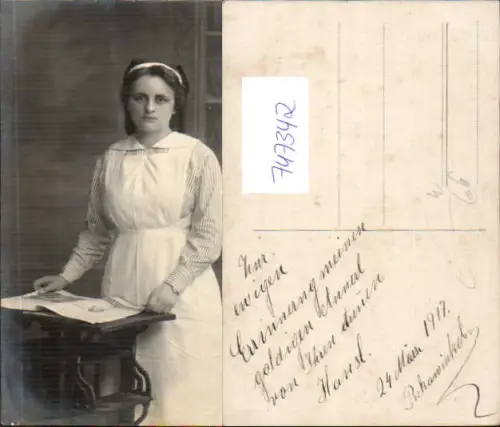 747342 Foto AK Frau Schwesterntracht Uniform Anna Rekawinkel 1917