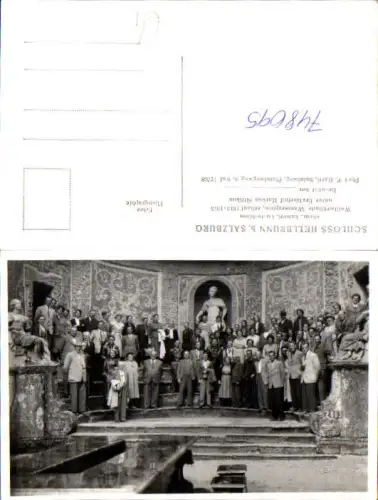 748095 Foto AK Gruppenbild Schloss Hellbrunn b. Salzburg Wasserspiele