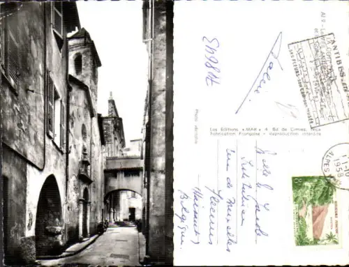 748643 Foto AK La Cote d Azur Le Vieil Antibes La Rue St Esprit et la Cathedrale France