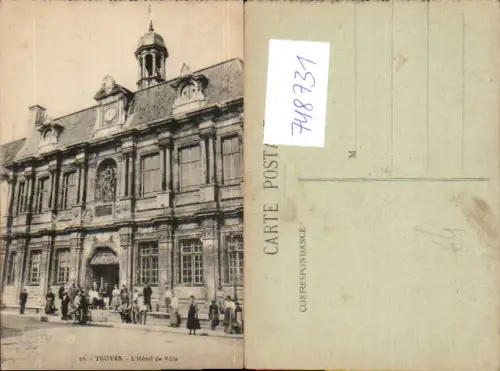 748731 Troyes L Hotel de Ville France