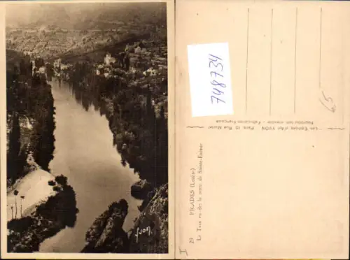 748734 Prades Lozere Le Tarn vu de la route de Sainte-Enimie France