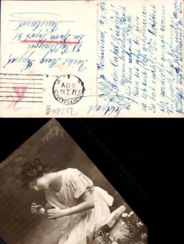 752669 Foto AK Frau Mädchen Kleid Feldpost Dortmund n. 78. Res. Division Russland Pferde Depot 31