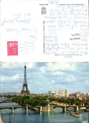 762211 Paris La Tour Eiffel et vue sur la Seine Paris France