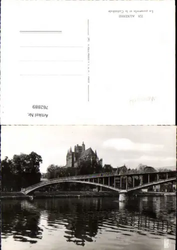 762889 Auxerre La passerelle et la Cathédrale Département Yonne France